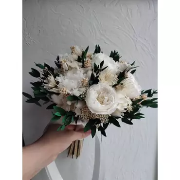 Бутоны розы садовой "White" (Standard)